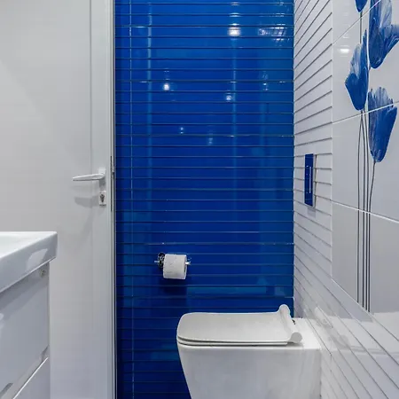 Sea Breeze - Location By Sea Garden *